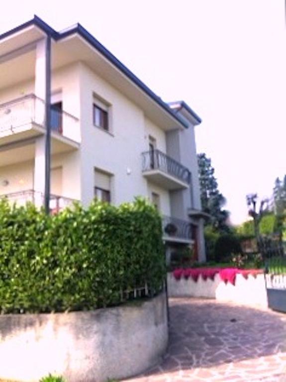דירות Besana in Brianza Brianza Relax מראה חיצוני תמונה